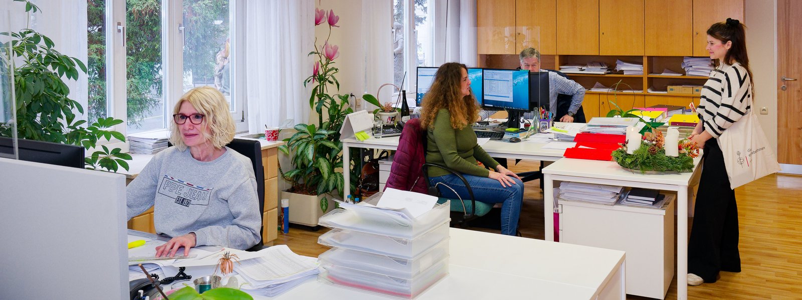 Mitarbeiter der Verwaltung