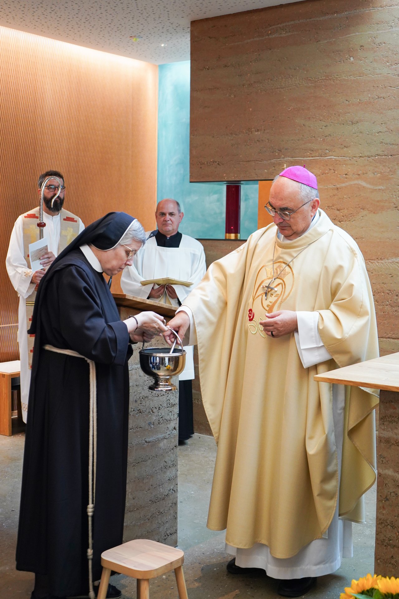 Bild 3 von 13 – Album Kapellensegnung